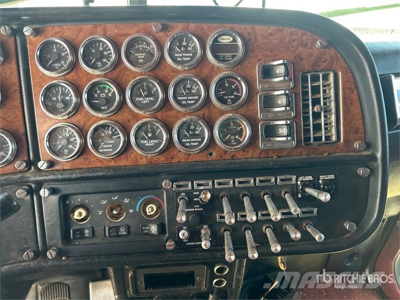 Peterbilt 379 曳引機組件