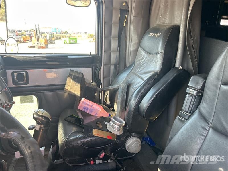 Peterbilt 379 وحدات الجر