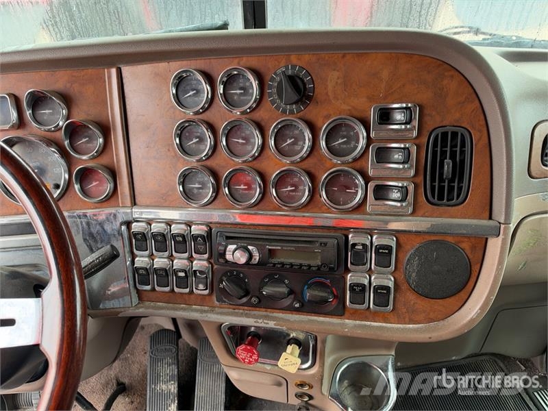 Peterbilt 379 Nyergesvontatók