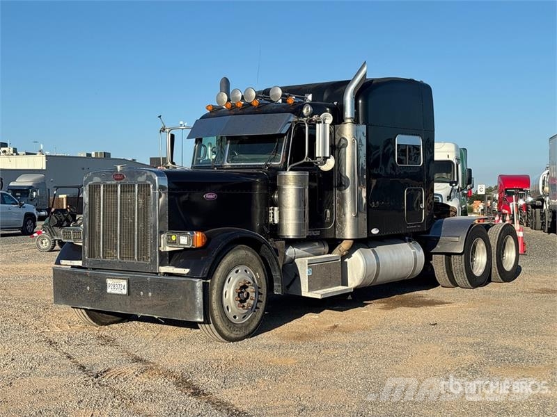 Peterbilt 379 Trekkers