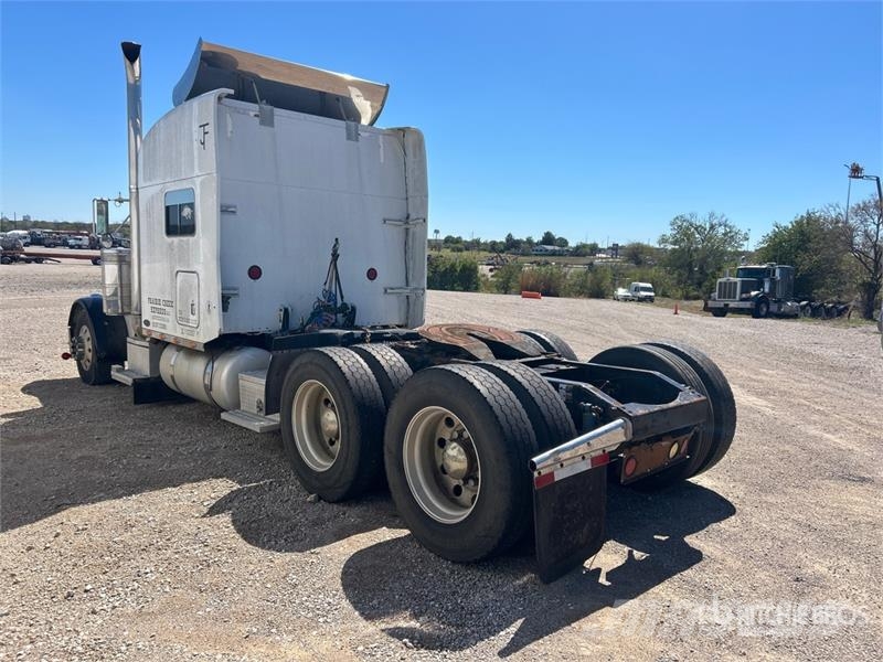 Peterbilt 379 曳引機組件