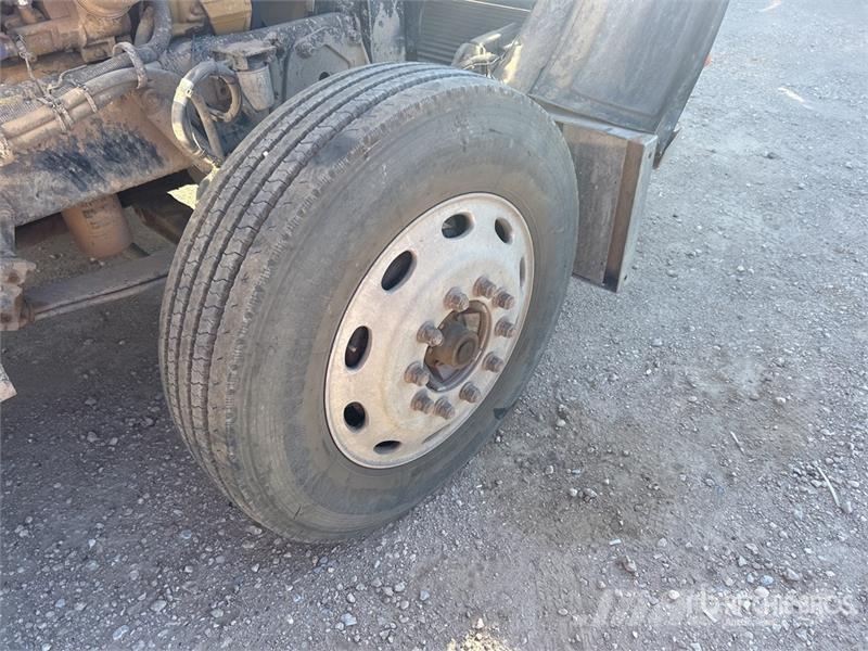 Peterbilt 379 وحدات الجر
