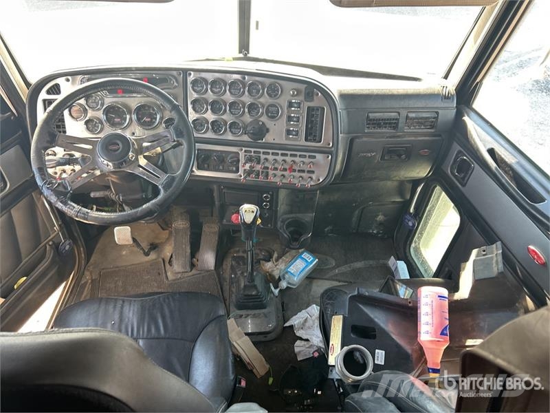 Peterbilt 379 وحدات الجر