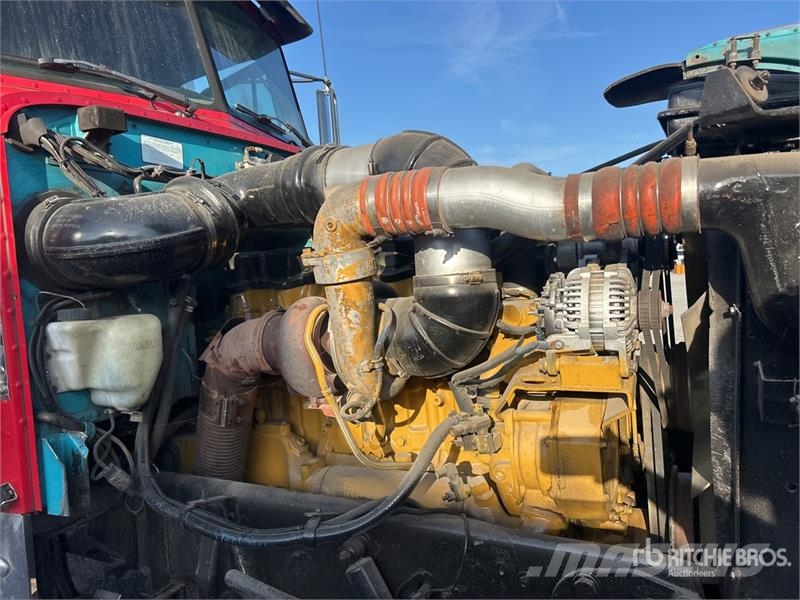 Peterbilt 379 6x4 T/A Day Cab Truck Tractor Prime Movers