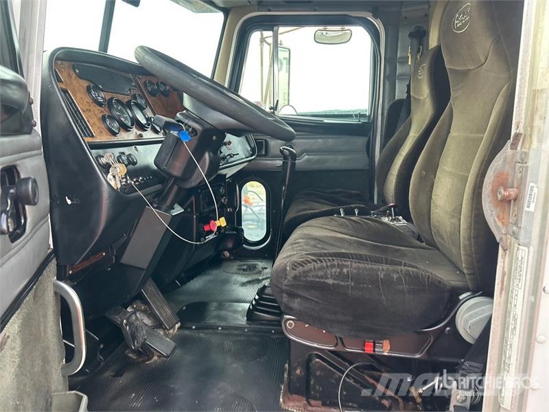 Peterbilt 385 Camiones cisterna