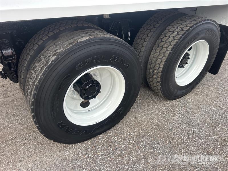 Peterbilt 385 Поливочные машины