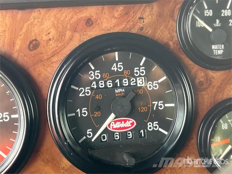 Peterbilt 385 Camiones cisterna