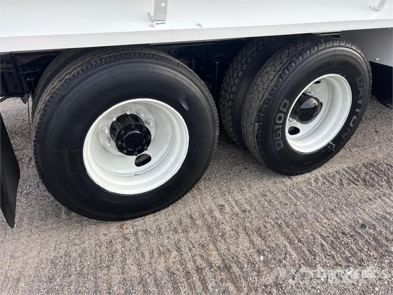 Peterbilt 385 Camiones cisterna