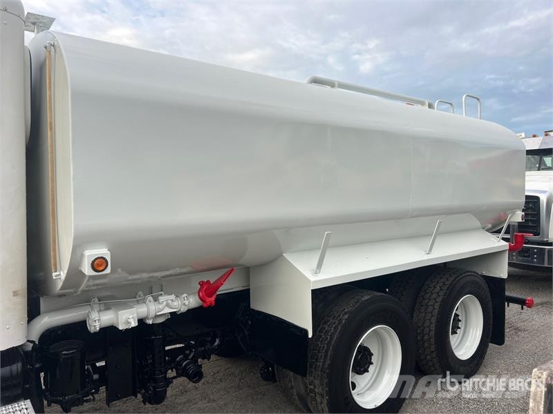 Peterbilt 385 Поливочные машины