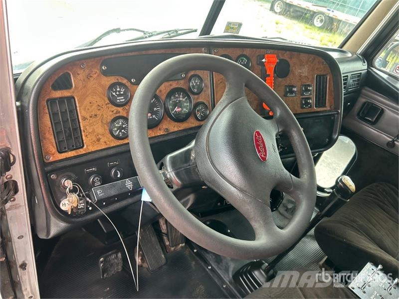 Peterbilt 385 Camiones cisterna