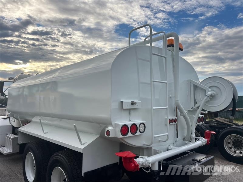 Peterbilt 385 Поливочные машины