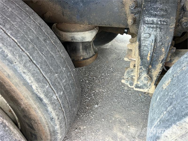 Peterbilt 385 6x4 Rollback Truck レッカー車
