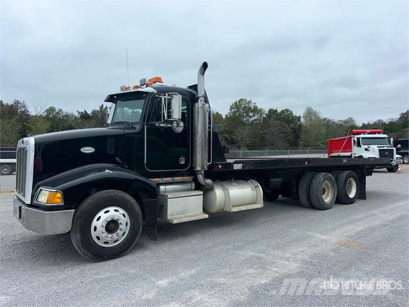 Peterbilt 385 6x4 Rollback Truck レッカー車