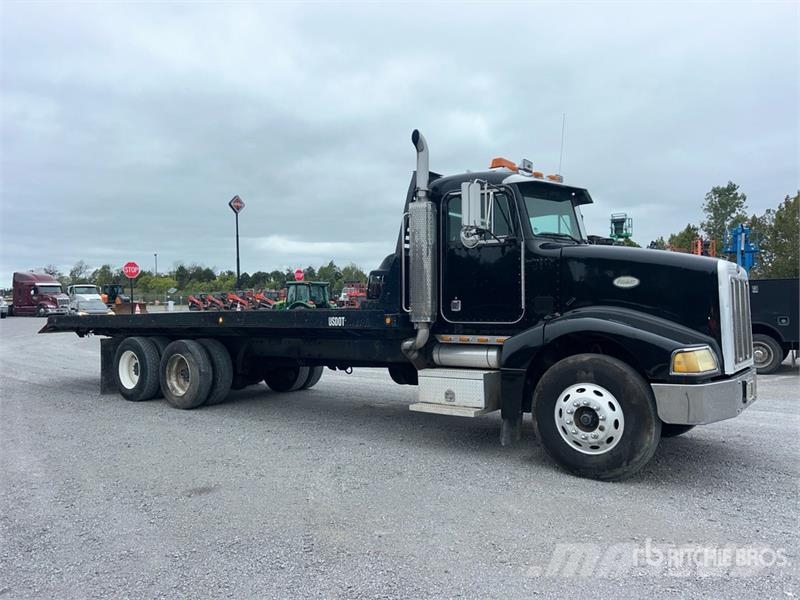 Peterbilt 385 6x4 Rollback Truck レッカー車
