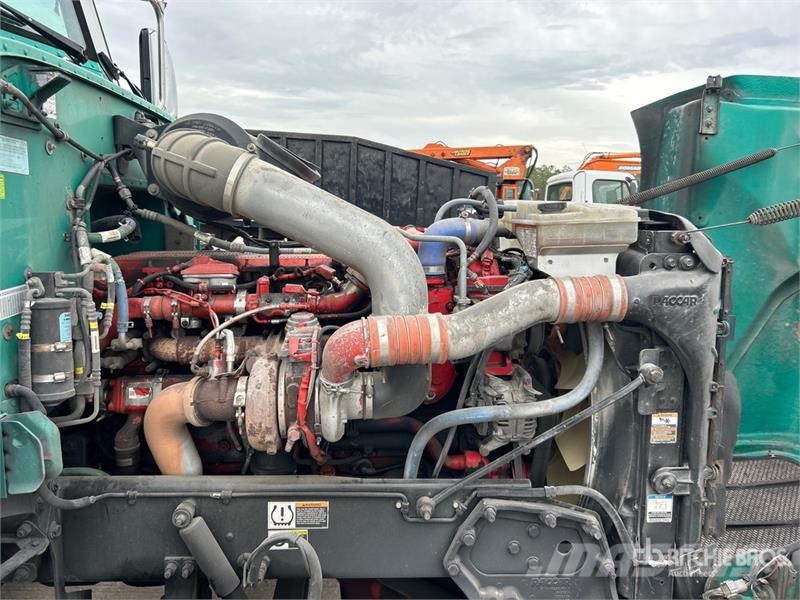 Peterbilt 386 Trekkers