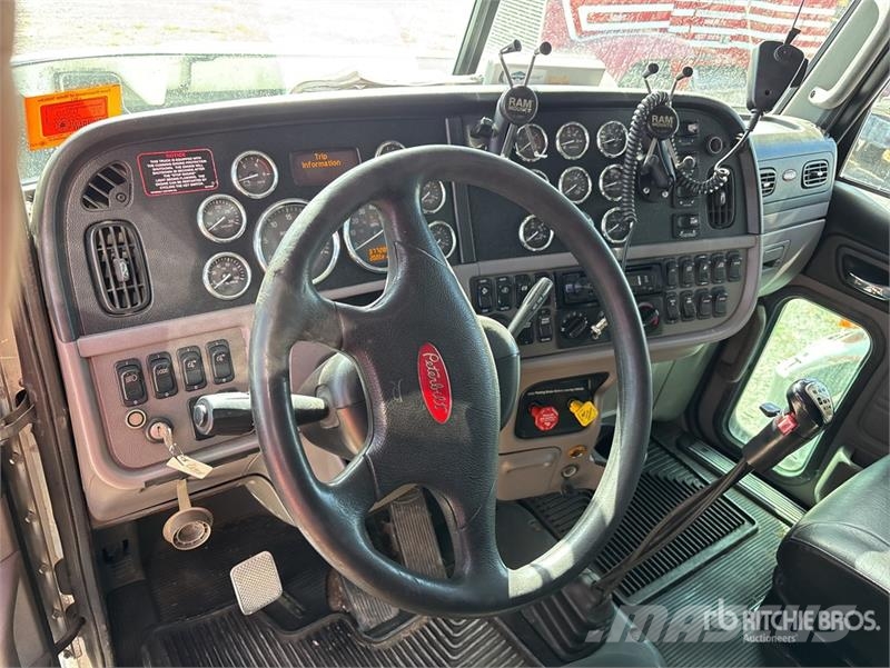 Peterbilt 386 Vilcēji