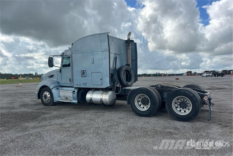 Peterbilt 386 Vilcēji