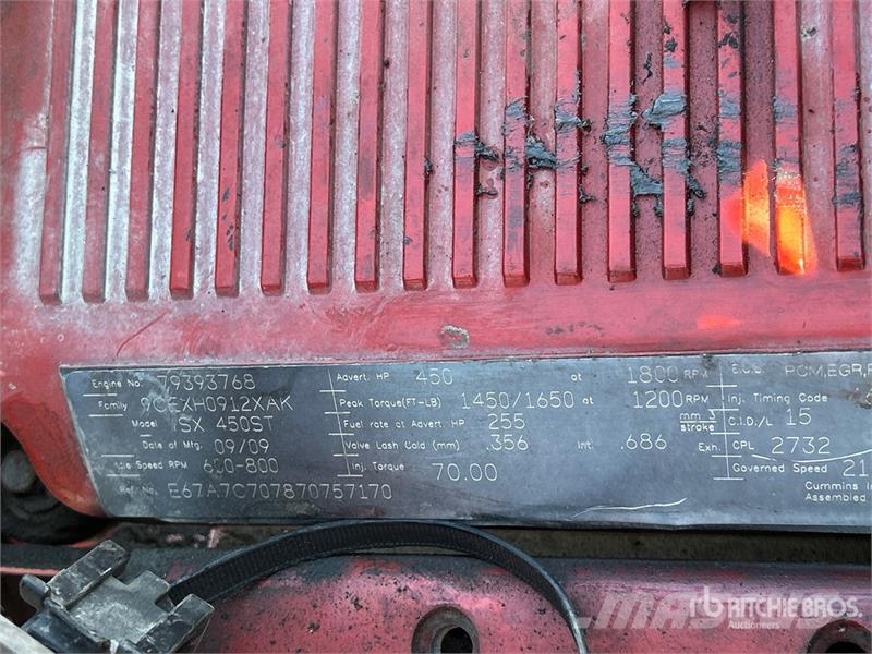 Peterbilt 387 中古トラクターヘッド | トレーラーヘッド
