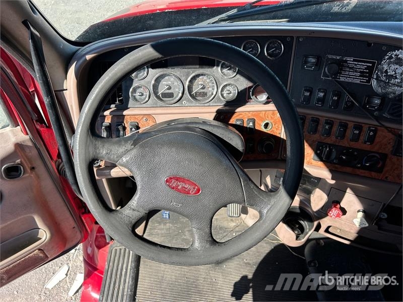 Peterbilt 387 中古トラクターヘッド | トレーラーヘッド
