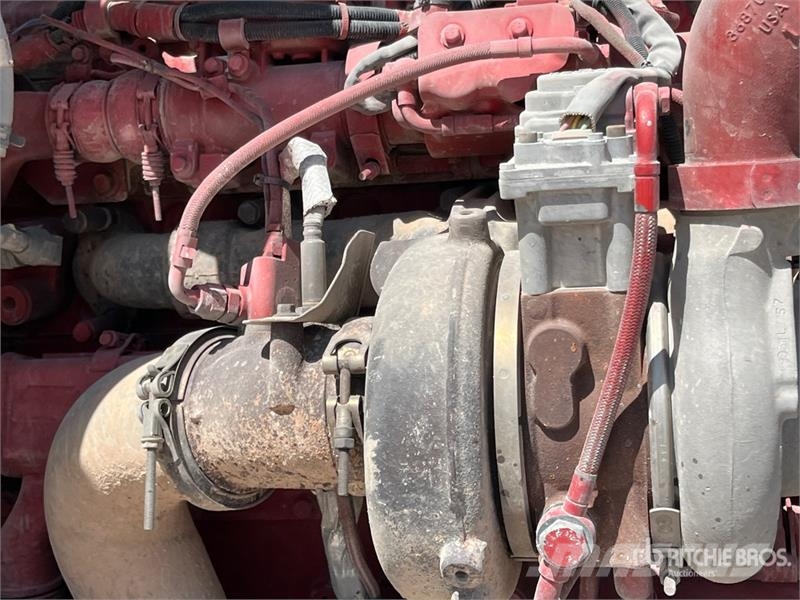 Peterbilt 388 وحدات الجر