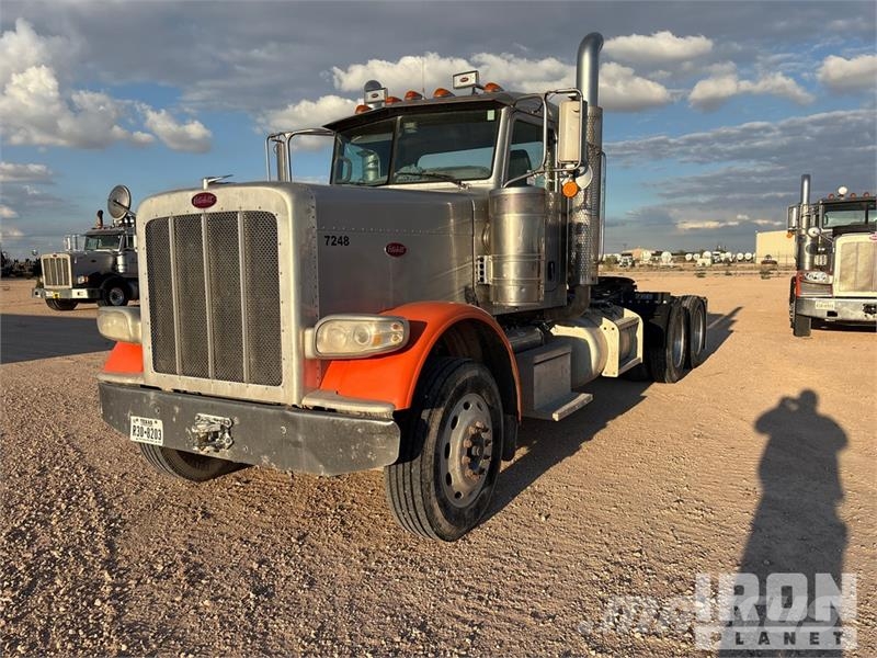 Peterbilt 388 Vlačilci
