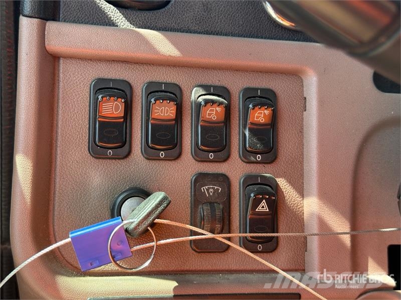 Peterbilt 388 Trekkers
