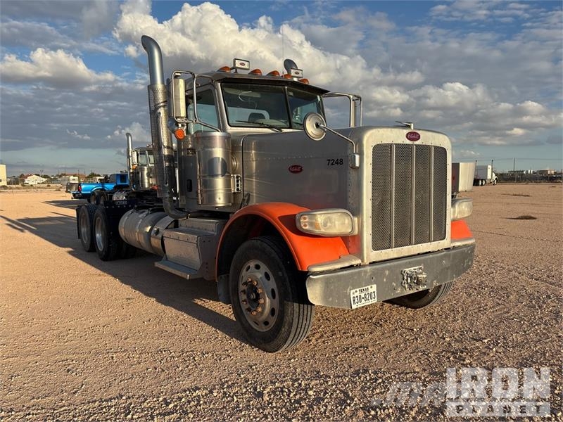 Peterbilt 388 Vlačilci