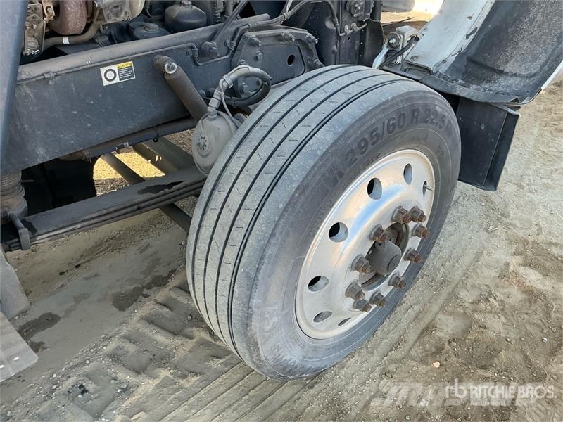 Peterbilt 389 Avtotransporterji