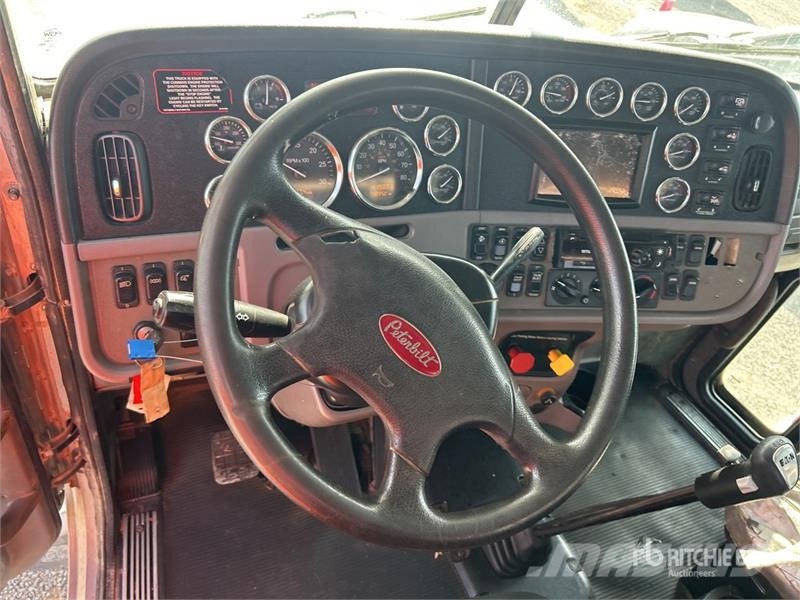 Peterbilt 389 Autotractoare