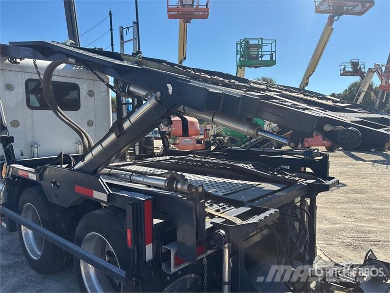 Peterbilt 389 Avtotransporterji