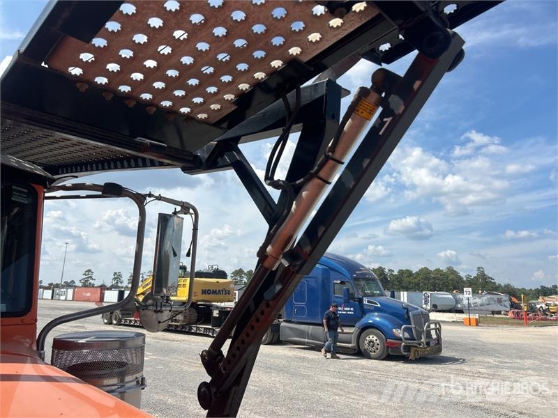 Peterbilt 389 Автовозы