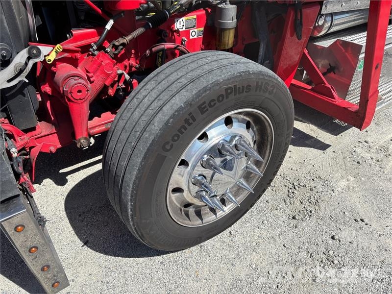 Peterbilt 389 Автовози