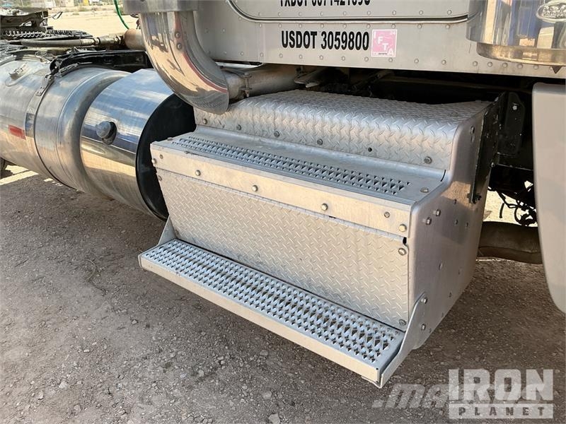 Peterbilt 389 Vlačilci