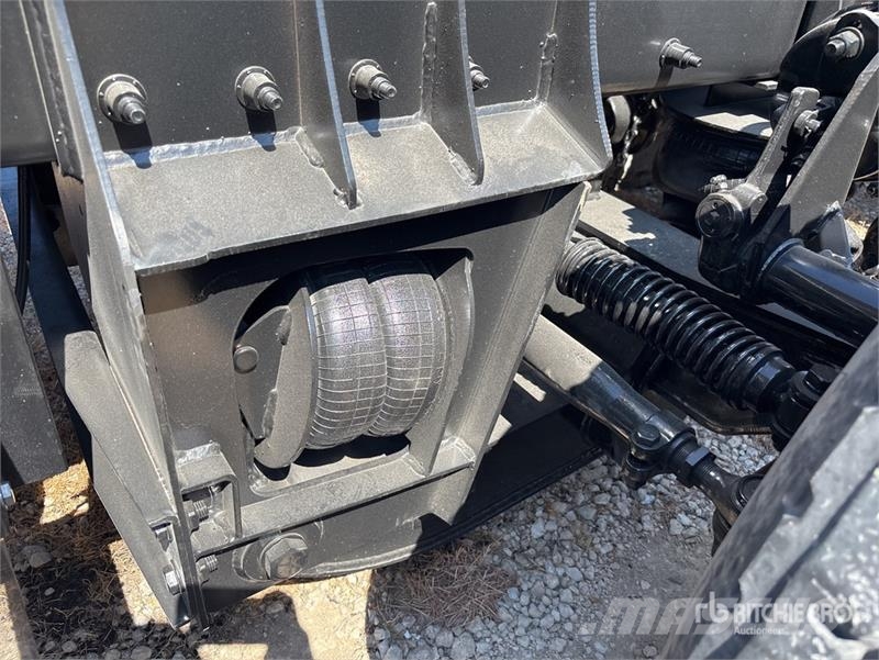 Peterbilt 389 中古トラクターヘッド | トレーラーヘッド
