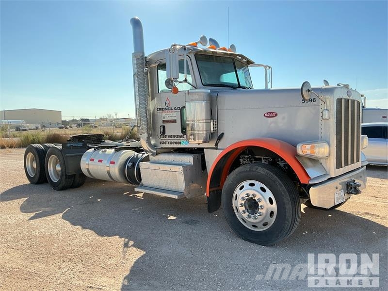 Peterbilt 389 Vilcēji