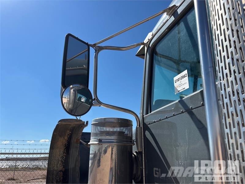 Peterbilt 389 Vlačilci