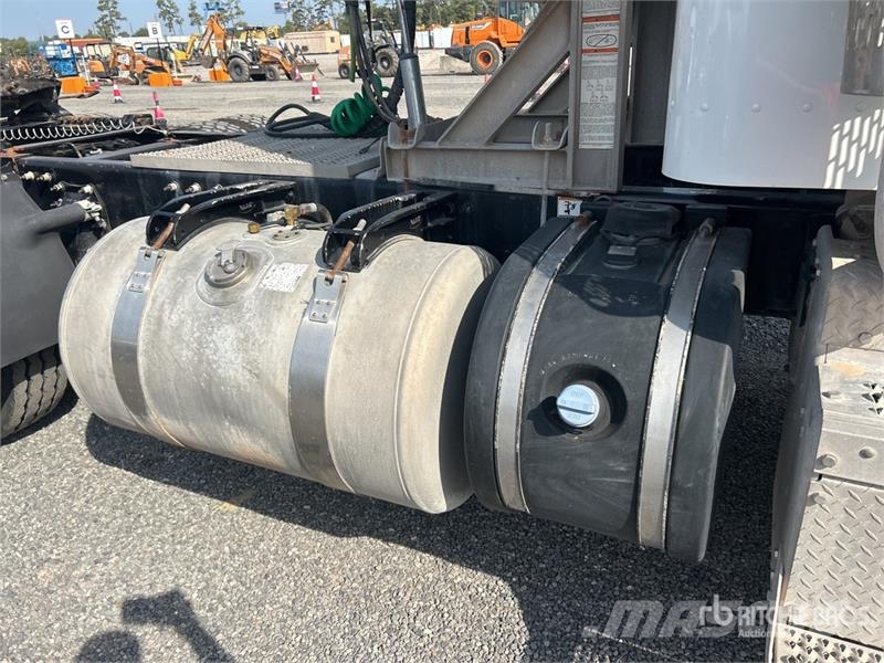 Peterbilt 389 Autotractoare