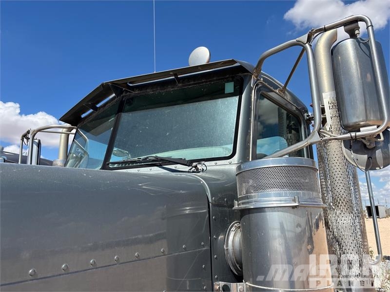 Peterbilt 389 Vlačilci