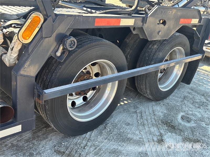 Peterbilt 389 Avtotransporterji