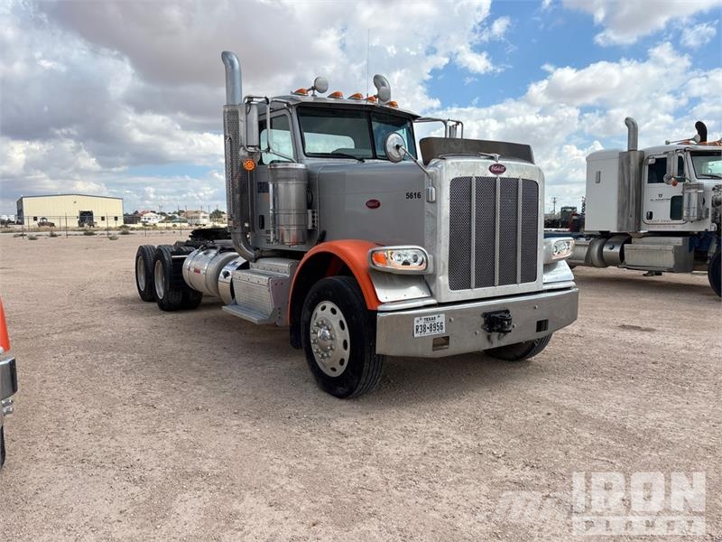 Peterbilt 389 Vlačilci