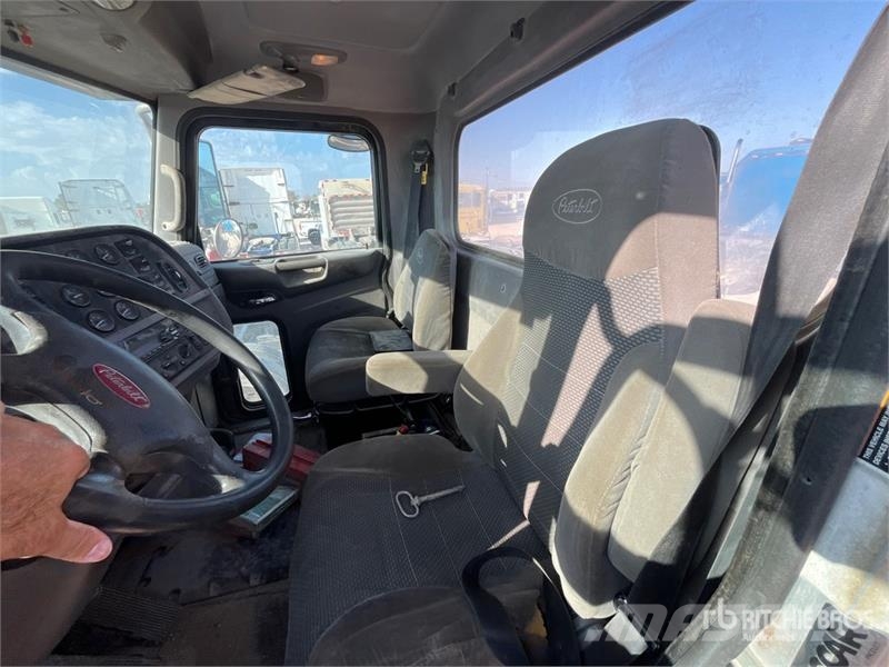 Peterbilt 389 Trekkvogner