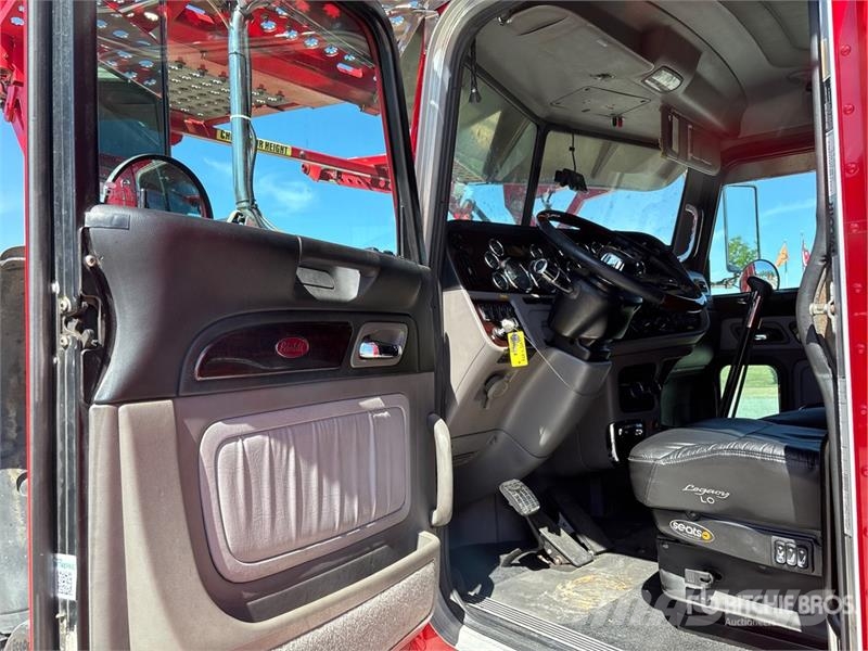 Peterbilt 389 Автовози