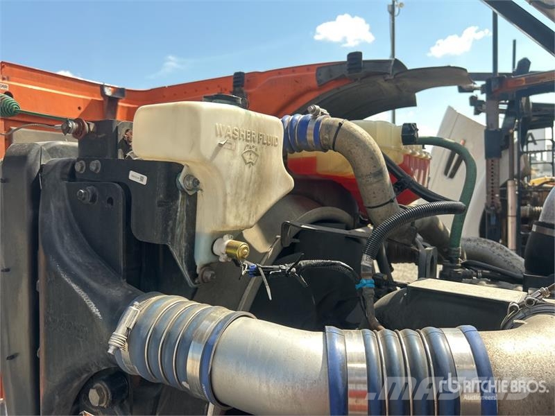 Peterbilt 389 Автовозы