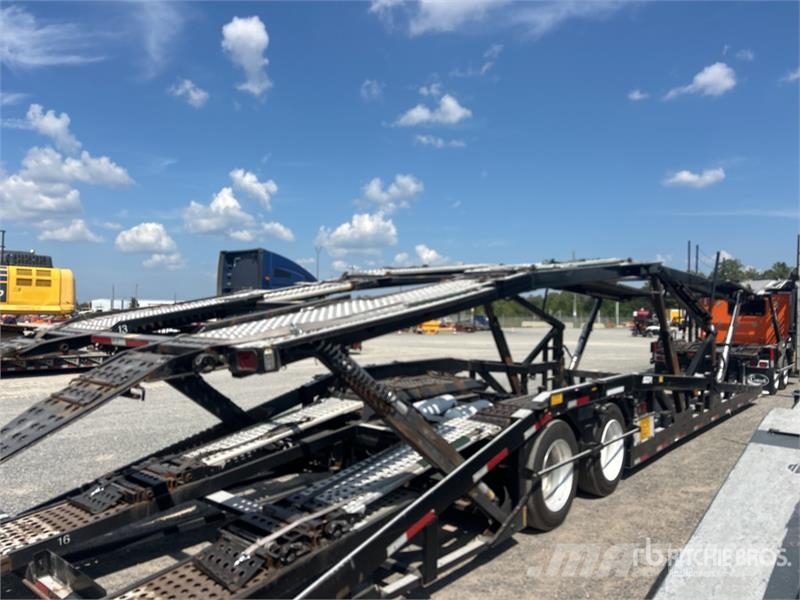 Peterbilt 389 Автовозы