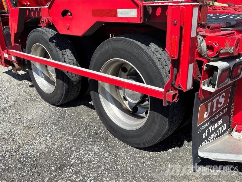 Peterbilt 389 Автовози