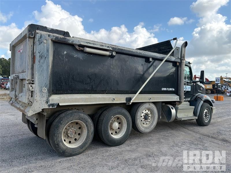 Peterbilt 567 傾卸式卡車