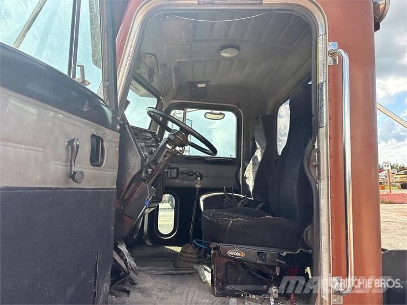 Peterbilt 567 Komunalni kamioni