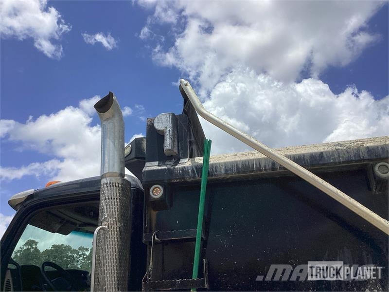 Peterbilt 567 Camiões basculantes