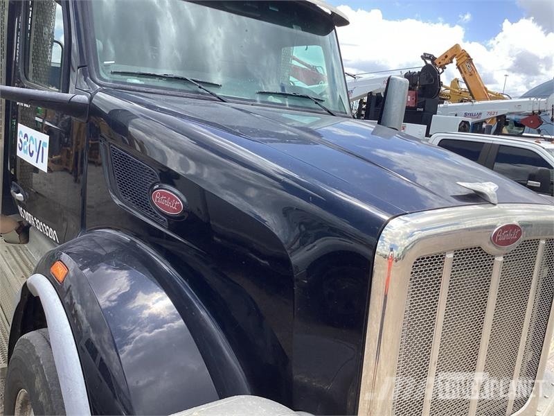 Peterbilt 567 Camiões basculantes