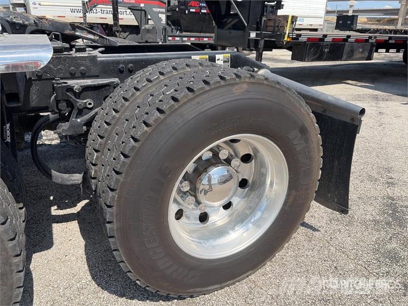 Peterbilt 567 Dragbilar
